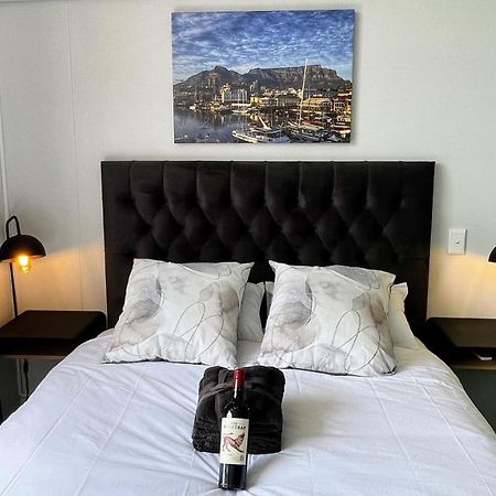 קייפטאון Modern Luxury Studio With Breathtaking City Views - No Load Shedding מראה חיצוני תמונה