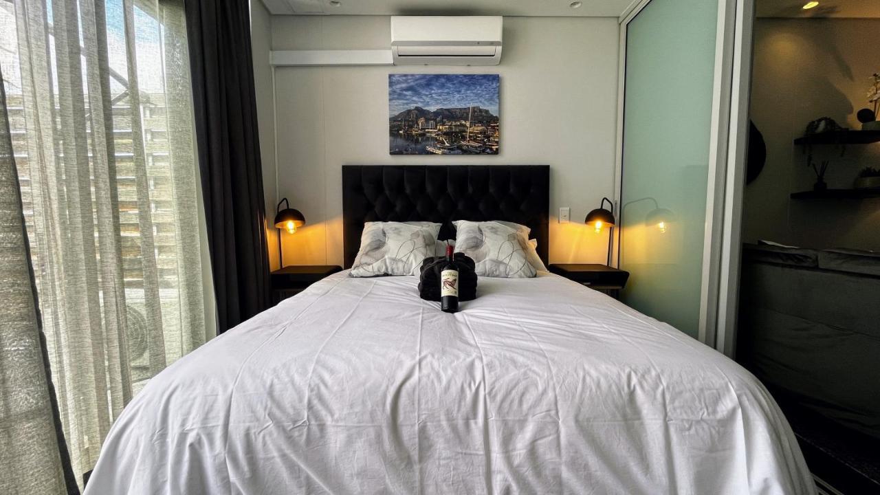 קייפטאון Modern Luxury Studio With Breathtaking City Views - No Load Shedding מראה חיצוני תמונה