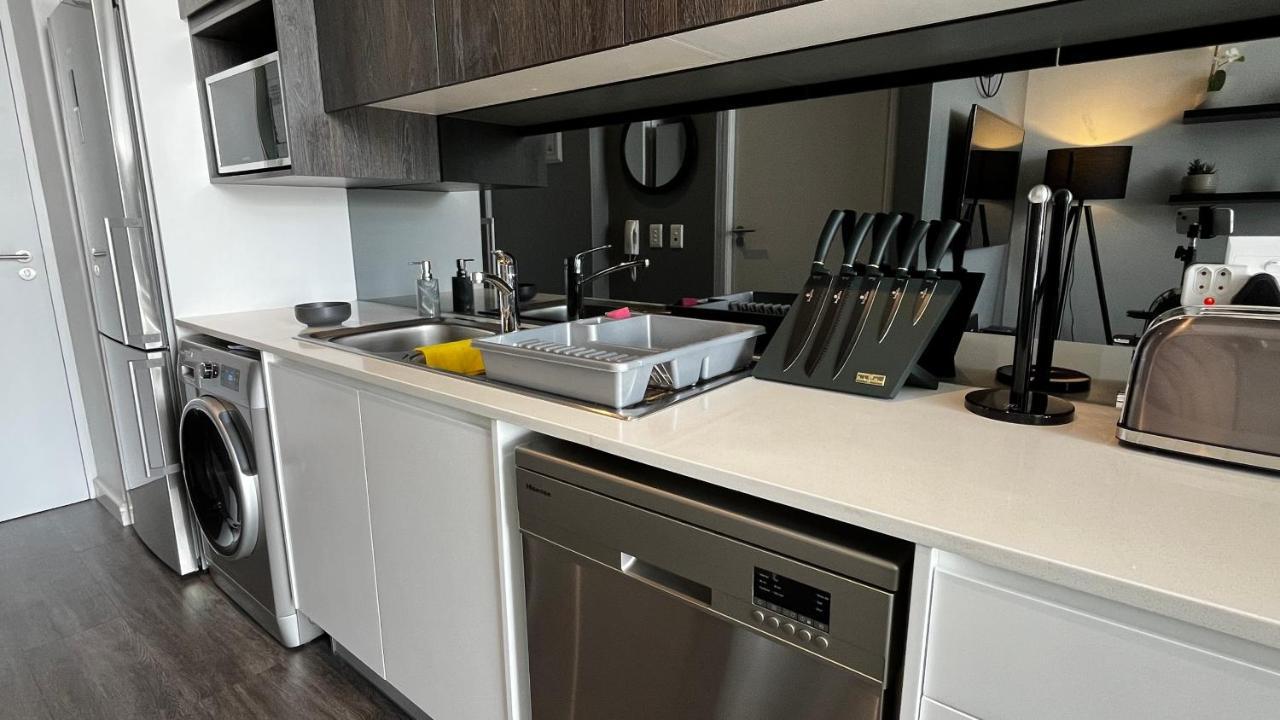 קייפטאון Modern Luxury Studio With Breathtaking City Views - No Load Shedding מראה חיצוני תמונה