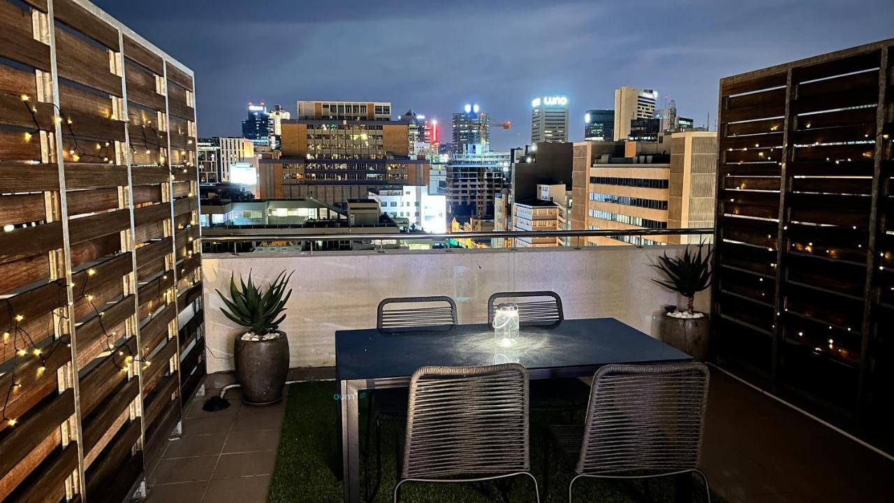 קייפטאון Modern Luxury Studio With Breathtaking City Views - No Load Shedding מראה חיצוני תמונה