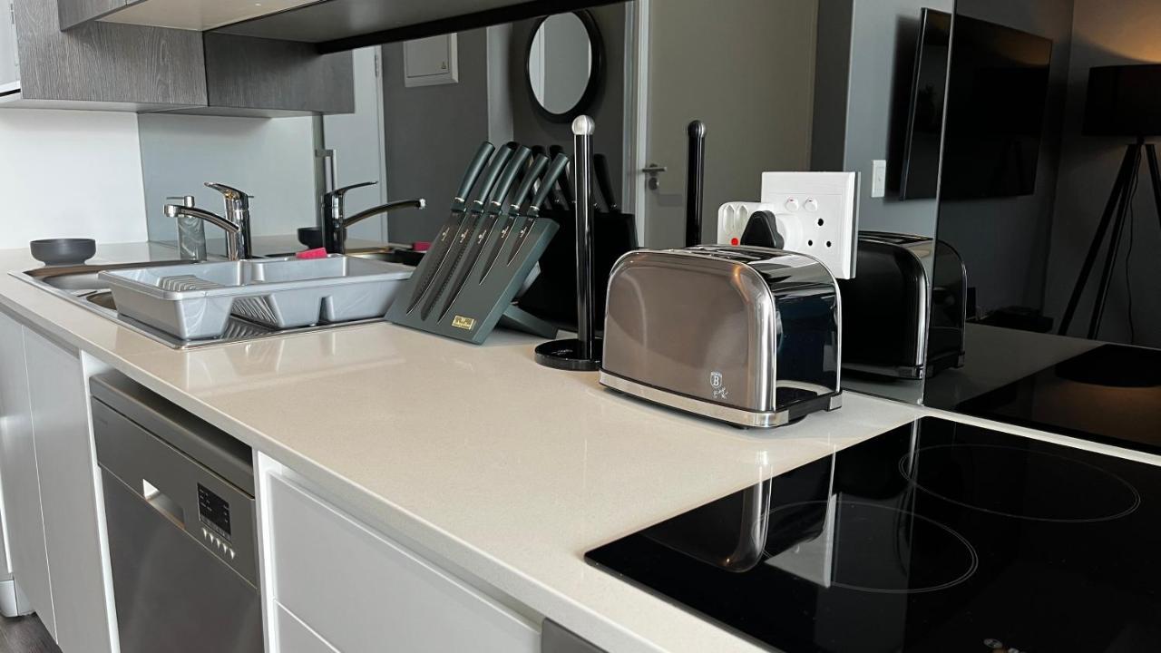 קייפטאון Modern Luxury Studio With Breathtaking City Views - No Load Shedding מראה חיצוני תמונה