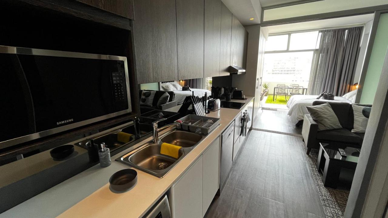 קייפטאון Modern Luxury Studio With Breathtaking City Views - No Load Shedding מראה חיצוני תמונה